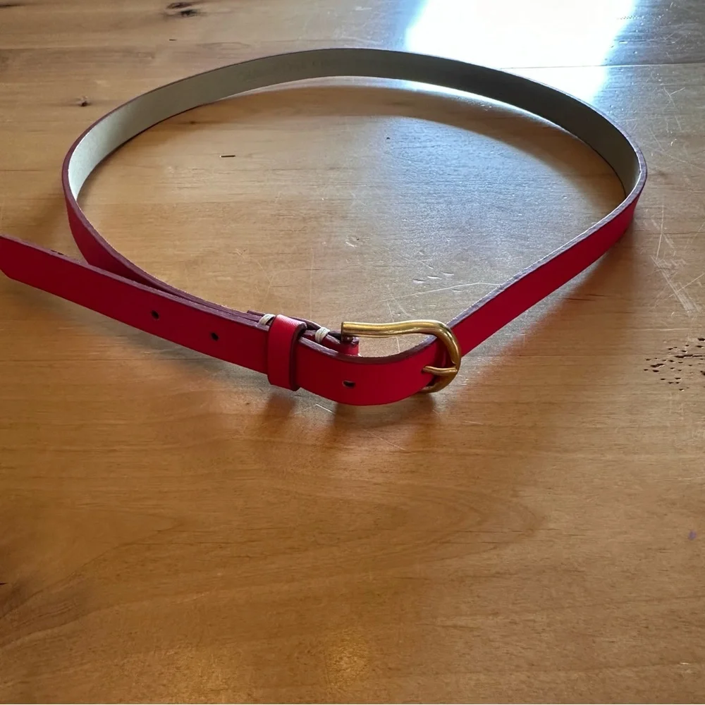 Coldwater Creek Bright Barbie Pink Thin Leather Belt With Gold Buckle
